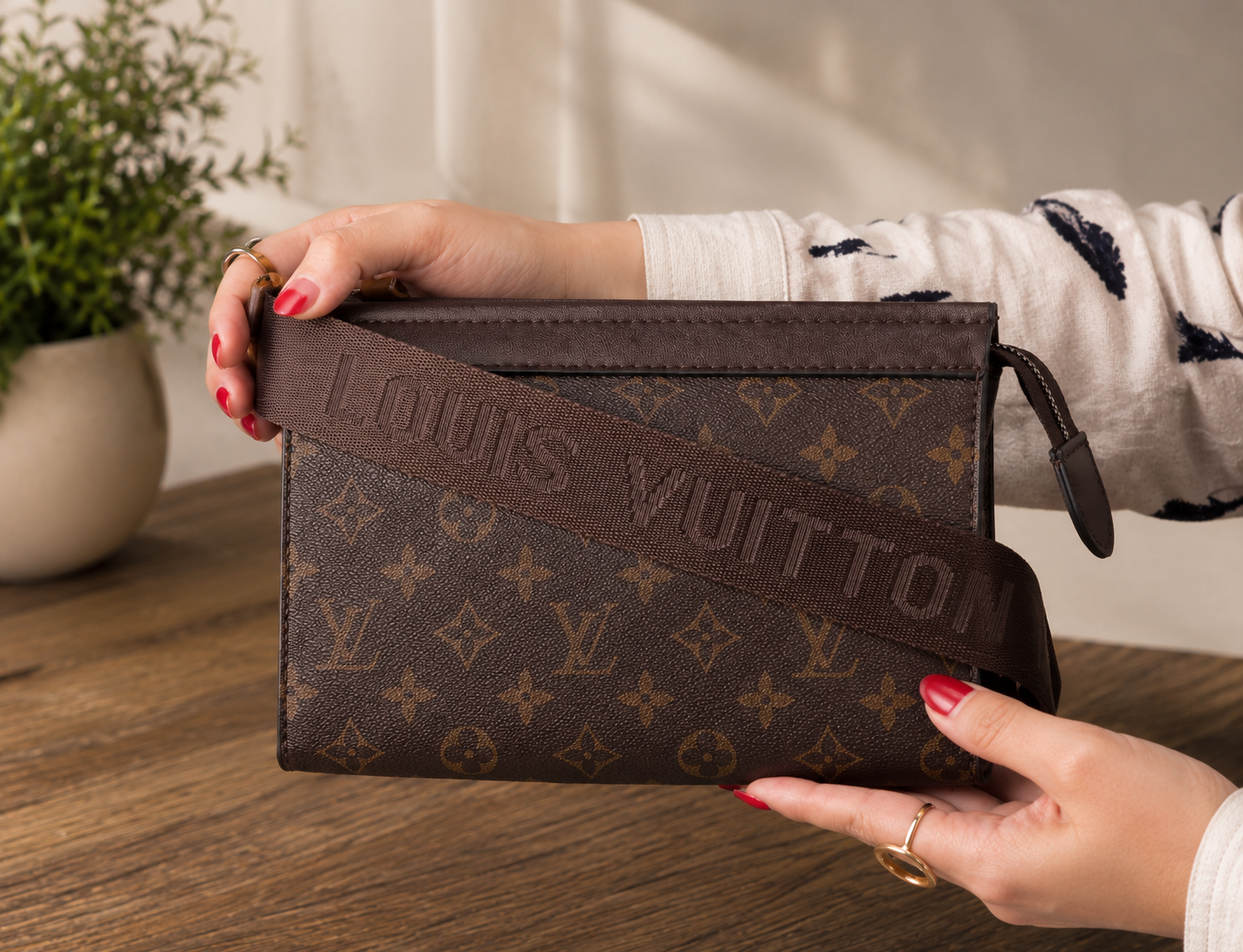 Everyday Brown Clutch