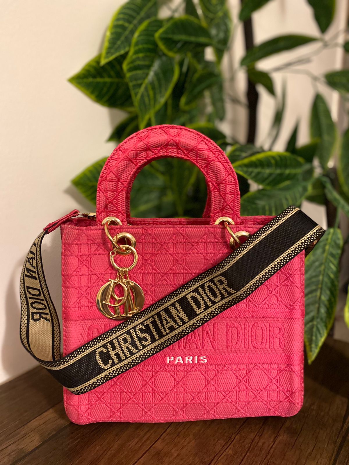 Pink Signature Lady